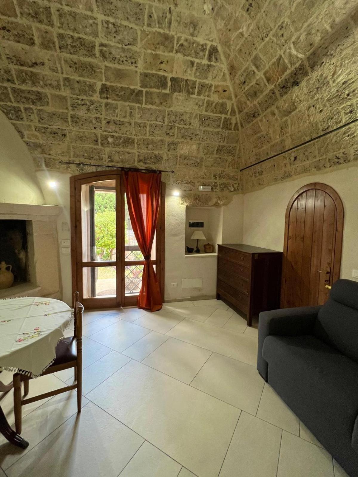 Abbazia San Nicola Di Pergoleto 2 Villa Galatone Kültér fotó
